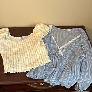 Hollister 2 shirt bundle!